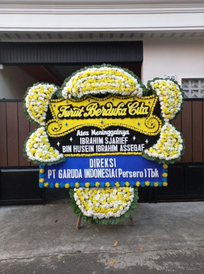 Papan Bunga Duka di Tayan Hulu